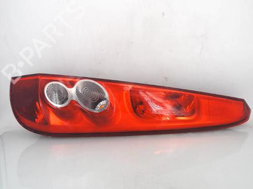 Used Right taillight FORD FIESTA V (JH_, JD_) 1.4 TDCi (68 hp) 25360126