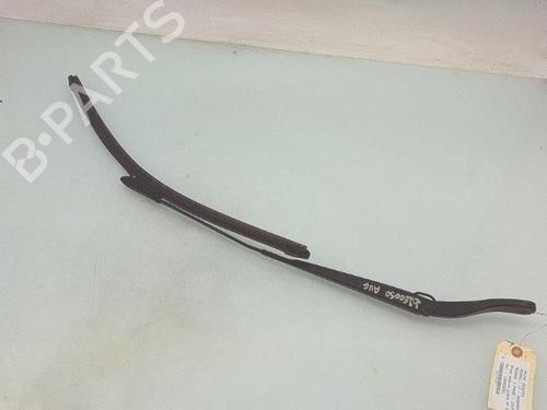 Used Front windshield wiper arm Front windshield wiper arm RENAULT MEGANE III Coupe (DZ0/1_) 1.5 dCi (DZ09, DZ0D, DZ1F, DZ1G, DZ14, DZ29) (110 hp) 32985796 32985796