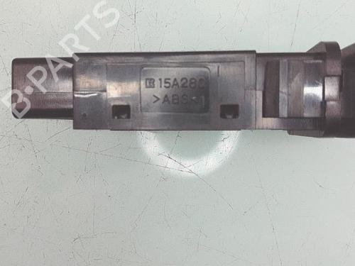 switch-lexus-is-ii-_e2_-2005-2006-2007-2008-2009-2010-2011-2012-2013-31951045 main image