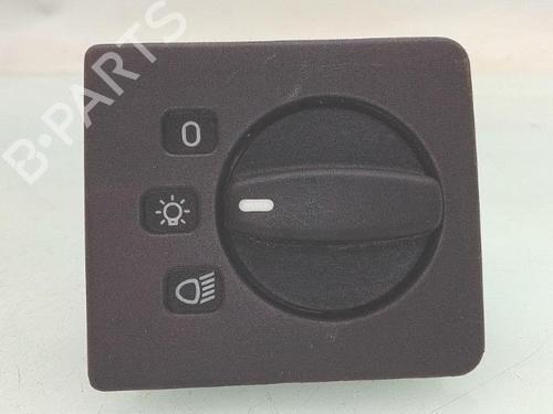 Forlygtekontakt Forlygtekontakt FIAT DUCATO Platform/Chassis (230_) 2.8 JTD (128 hp) 33682110 33682110