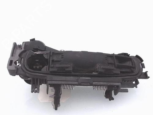 Used Front left exterior door handle AUDI A3 Sportback (8PA) 2.0 TDI 16V (140 hp) 25364030