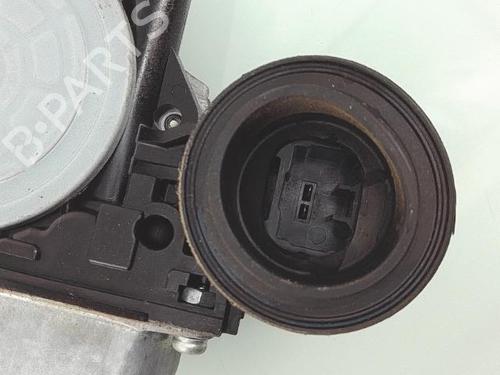 Used Front right window mechanism Front right window mechanism TOYOTA RAV 4 II (_A2_) 2.0 D 4WD (CLA20_, CLA21_, CLA20R, CLA21R) (116 hp) 25371280 25371280