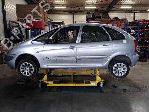 Right front fog light CITROËN XSARA PICASSO (N68) 2.0 HDi | BP25356125C31 