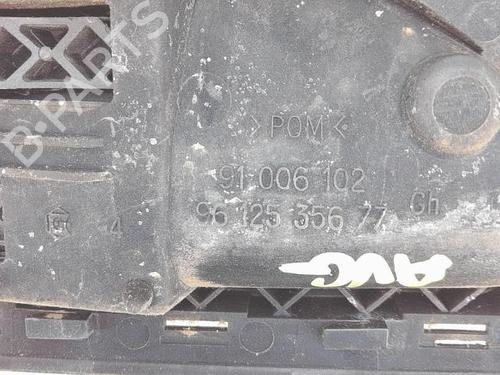 Used Front left interior door handle Front left interior door handle PEUGEOT 306 Hatchback (7A, 7C, N3, N5) 1.9 D (68 hp) 30486074 30486074