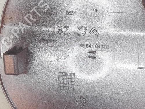 fuel-flap-peugeot-5008-0u_-0e_-2009-2010-2011-2012-2013-2014-2015-2016-2017-40003325 main image