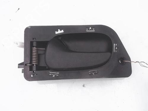 Used Front left interior door handle RENAULT LAGUNA I (B56_, 556_) 1.8 (B56Z) (94 hp) 25354312