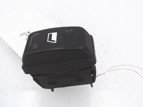 Used Left front window switch Left front window switch CITROËN XSARA (N1) 2.0 HDi 90 (90 hp) 25357488 25357488