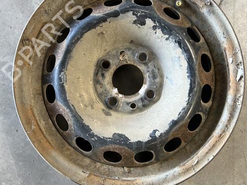 Used Rim FIAT PUNTO (188_) 1.2 16V 80 (188.233, .235, .253, .255, .333, .353, .639,... (80 hp) 25370978