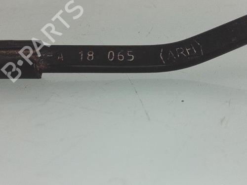 Front windshield wiper arm RENAULT TWINGO III (BCM_, BCA_) 0.9 TCe 90 (BCM9, BCM2) | BP29484556C143
