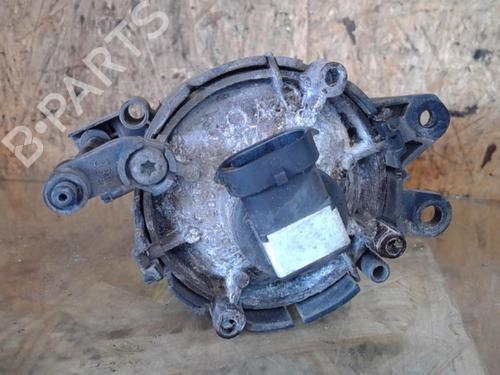 left-front-fog-light-audi-a4-b6-8e2-2000-2001-2002-2003-2004-2005-25355765 main image