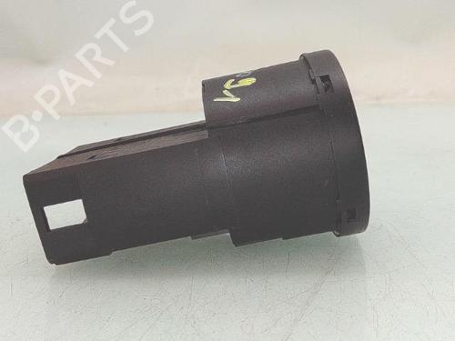 Headlight switch VW PASSAT B5.5 (3B3) 1.9 TDI | BP36469940I24 - Image 3