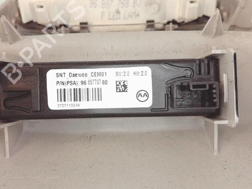 Interior roof light CITROËN C4 II (NC_) 1.6 HDi 115 | BP25363183I8