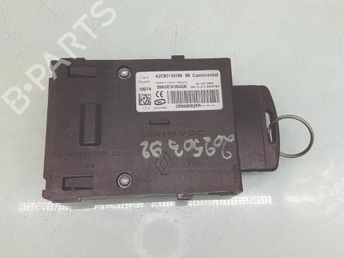 Card reader RENAULT MEGANE III Hatchback (BZ0/1_, B3_) 1.9 dCi (BZ0N, BZ0J) | BP33724746E4 - Image 3
