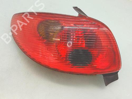 Used Left taillight Left taillight PEUGEOT 206 Hatchback (2A/C) [1998-2012] 33540335 33540335
