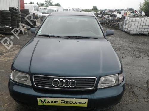 Højre baglygte AUDI A4 B5 (8D2) 1.9 TDI | BP25369275C35