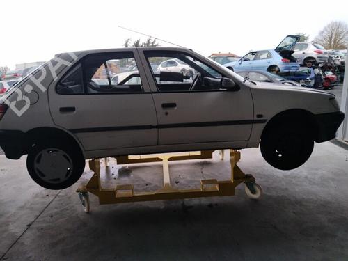Højre forlygte PEUGEOT 306 Hatchback (7A, 7C, N3, N5) 1.4 | BP25350894C29 