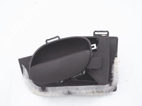 Høyre foran invendig håndtak PEUGEOT 206 Hatchback (2A/C) 1.1 i (60 hp) 25366533