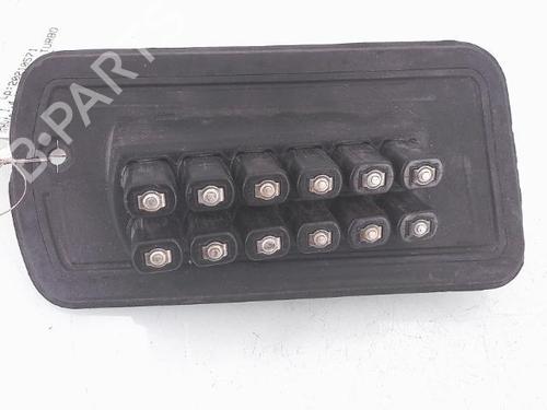 Switch PEUGEOT 1007 (KM_) 1.4 HDi | BP25362063I30 - Image 3