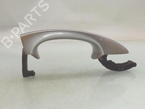 Used Front right exterior door handle Front right exterior door handle VW GOLF VII (5G1, BQ1, BE1, BE2) 2.0 TDI (150 hp) 39725116 39725116