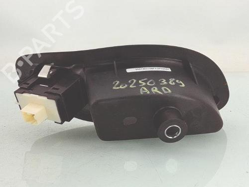 Fensterheberschalter rechts hinten FIAT 500X (334_) 1.6 D Multijet (334AXA1B, 334AXA11) | BP30528755I28 