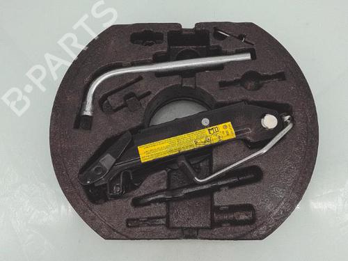 Used Jack Kit VW GOLF VI (5K1) 2.0 TDI (110 hp) 29340686