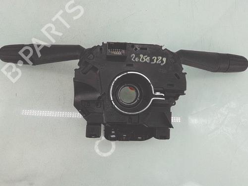 Used Steering column stalk Steering column stalk FIAT 500X (334_) 1.6 D Multijet (334AXA1B, 334AXA11) (120 hp) 30520305 30520305