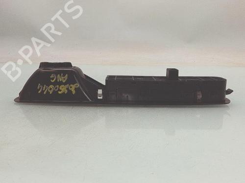 Used Left front window switch Left front window switch RENAULT MEGANE III Hatchback (BZ0/1_, B3_) 1.5 dCi (BZ09, BZ0D, BZ1W, BZ29, BZ14) (110 hp) 32241548 32241548