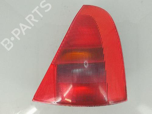 Højre baglygte RENAULT CLIO II (BB_, CB_) 1.2 (BB0A, BB0F, BB10, BB1K, BB28, BB2D, BB2H, CB0A,... (58 hp) 25352199