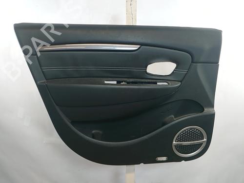 Forreste venstre beklædning RENAULT GRAND SCÉNIC III (JZ0/1_) 1.2 TCe (JZ16) (132 hp) 28611922