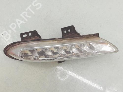Used Right daytime light Right daytime light 37661430 37661430