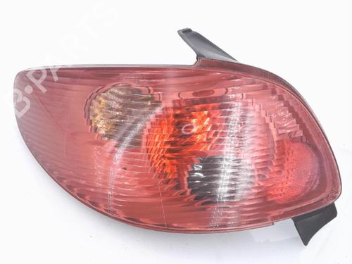 Venstre baglygte PEUGEOT 206 Hatchback (2A/C) 2.0 HDI 90 (90 hp) 25361342