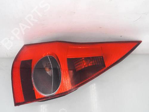 Used Left taillight RENAULT MEGANE II Estate (KM0/1_) 1.5 dCi (KM02, KM13) (101 hp) 25353740