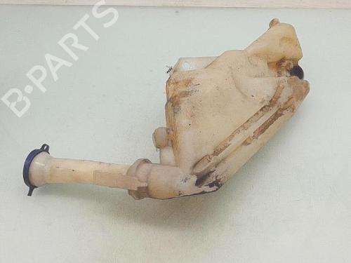 Used Windscreen washer tank Windscreen washer tank 39457760 39457760