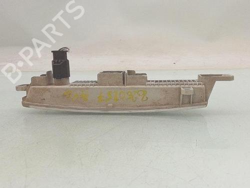 Used Left daytime light Left daytime light 37629181 37629181