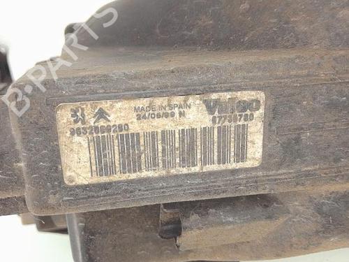 Scheinwerfer rechts PEUGEOT 206 Hatchback (2A/C) 1.1 i | BP25362643C29 