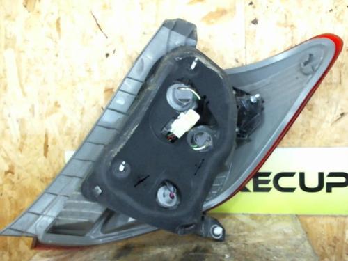 Used Left taillight Left taillight TOYOTA YARIS (_P13_) 1.4 D (NLP130_, NLP130) (90 hp) 25373826 25373826