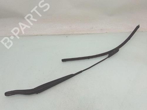 front-windshield-wiper-arm-renault-clio-iii-br01-cr01-2005-2006-2007-2008-2009-2010-2011-2012-2013-2014-34257653 main image