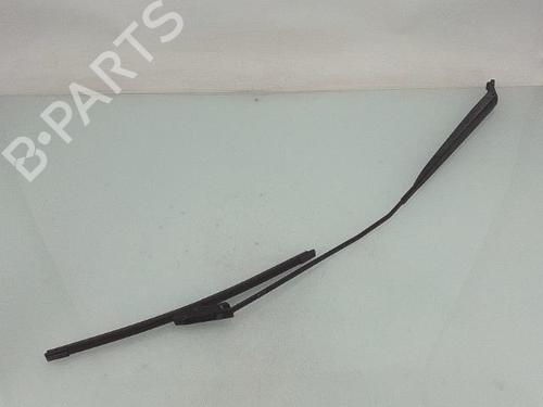 Front windshield wiper arm RENAULT CLIO III (BR0/1, CR0/1) 1.2 16V (BR02, BR0J, BR11, CR02, CR0J, CR11) | BP29185036C143 