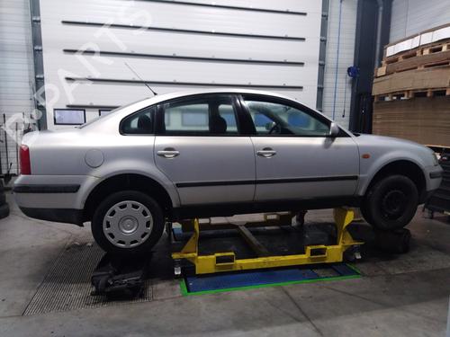 Right headlight VW PASSAT B5 (3B2) 1.9 TDI | BP25363074C29  - Image 9