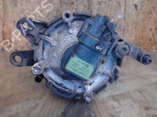 right-front-fog-light-audi-a4-b6-avant-8e5-2000-2001-2002-2003-2004-2005-25358364 main image