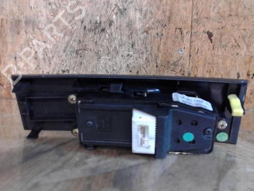 Used Switch TOYOTA COROLLA Verso (ZER_, ZZE12_, R1_) 2.0 D-4D (CUR10_, CUR10R) (116 hp) 25367023