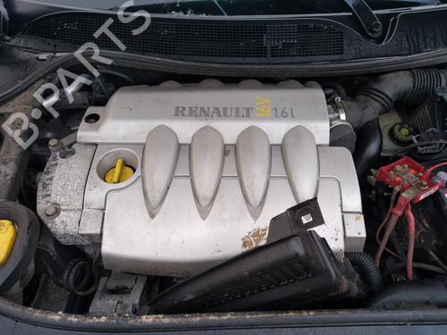 Right headlight RENAULT MEGANE II Estate (KM0/1_) 1.6 | BP25367204C29 