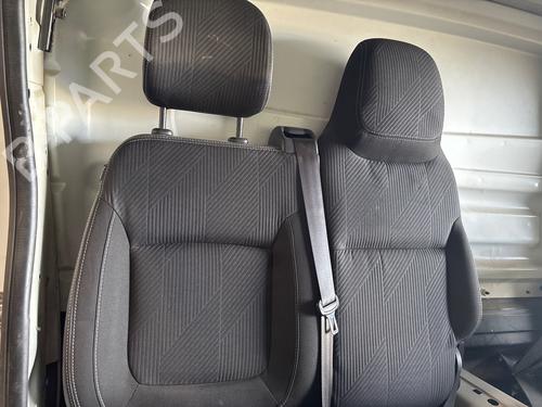 Right front seat RENAULT TRAFIC III Van (FG_) 1.6 dCi 115 (FGMD) | BP37661483C16 - Image 4