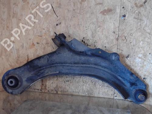 Used Right front suspension arm RENAULT CLIO III (BR0/1, CR0/1) 1.5 dCi (BR17, CR17) (86 hp) 25364863