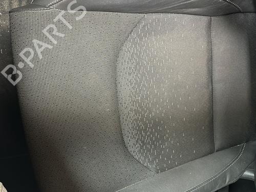 Right front seat HYUNDAI i30 (PDE, PD, PDEN) 1.6 CRDi | BP27312243C16 - Image 3