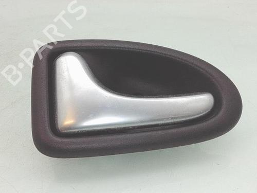 Venstre bagtil invendig håndtag Venstre bagtil invendig håndtag RENAULT CLIO II (BB_, CB_) [1998-2016] 33991000 33991000