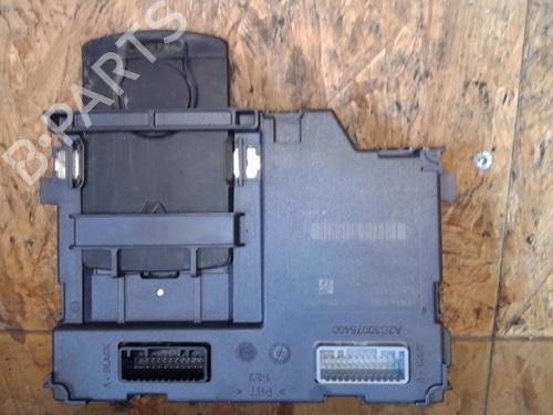Card reader RENAULT CLIO IV (BH_) 1.5 dCi 75 | BP25366893E4 