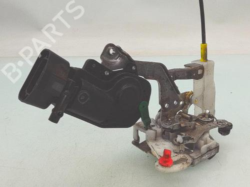 Venstre fortil lås PEUGEOT 107 (PM_, PN_) 1.4 HDi (54 hp) 31083996