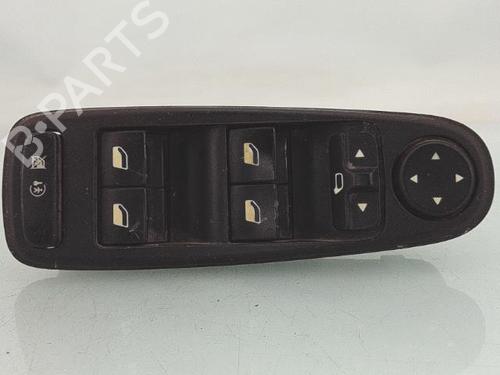 Used Left front window switch CITROËN C4 Grand Picasso I (UA_) 1.6 HDi (109 hp) 29028789