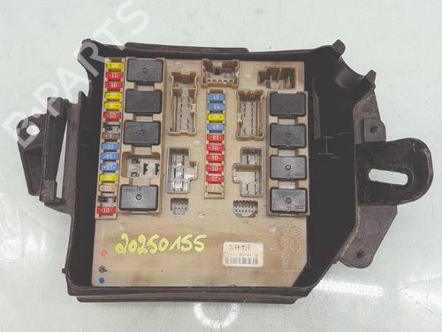 Used Fuse box RENAULT CLIO III (BR0/1, CR0/1) 1.5 dCi (C/BR0G, C/BR1G) (68 hp) 32068505